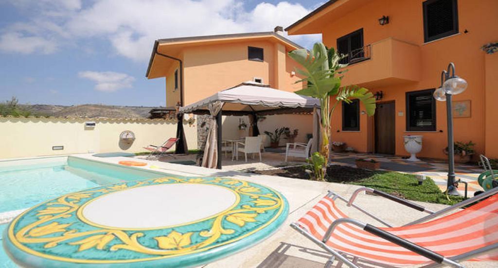 Casa Montalbano Apartamento Porto Empedocle Quarto foto